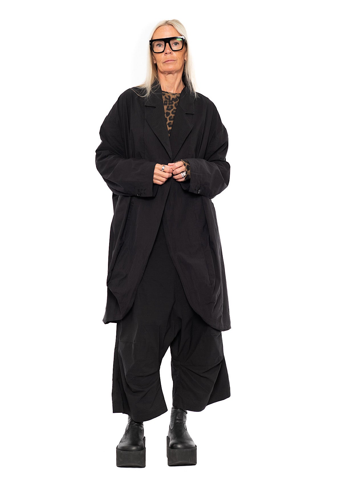 SIGNATURE OVERSIZED COAT