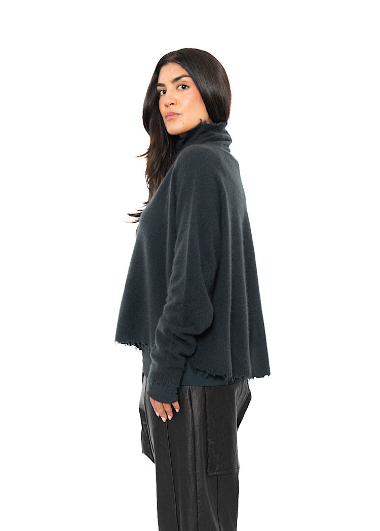 SIGNATURE MERINO RACCOON KNIT