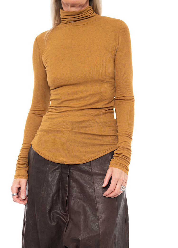 HIGH NECK LONG SLEEVE T-SHIRT