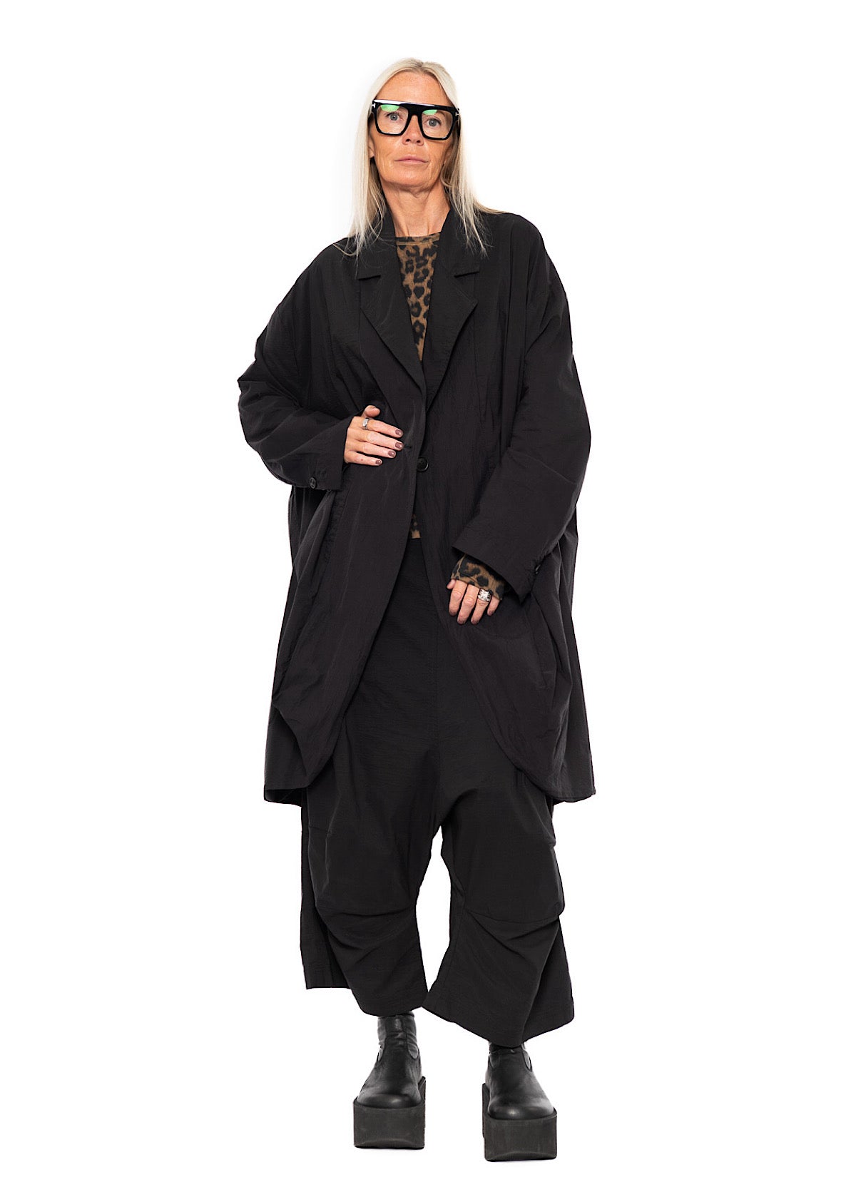 SIGNATURE OVERSIZED COAT