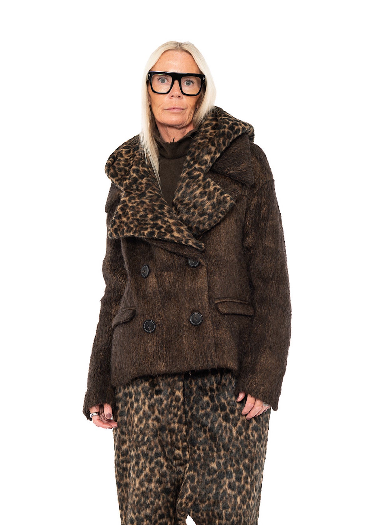 OVERSIZED LONG-HAIR WOOL JACKET WITH DETACHABLE LEOPARD COLLAR