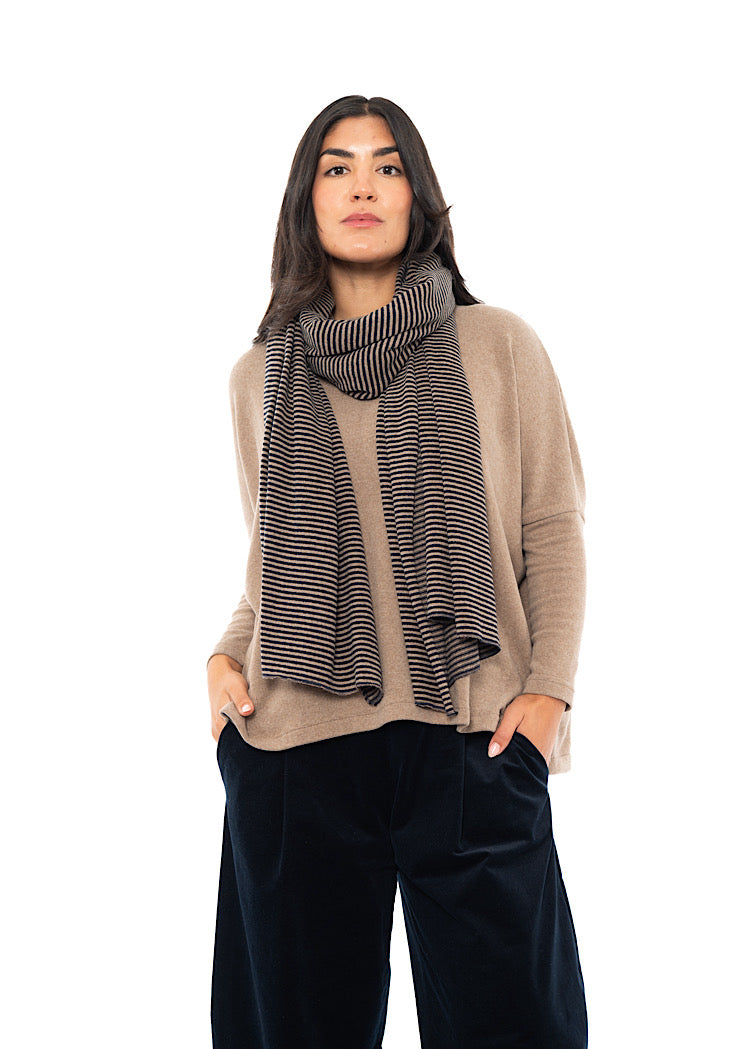 SIGNATURE STRIPED SEGOVIA SCARF