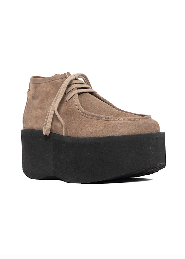 LACE UP SUEDE PLATFORM SHOE