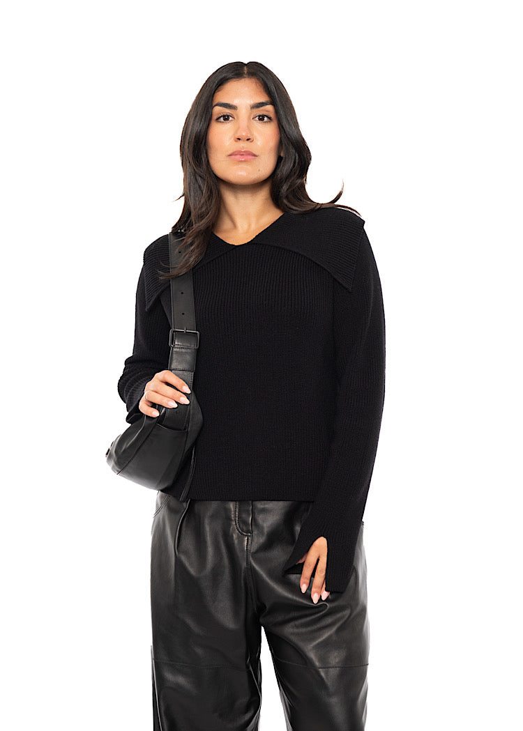 CROSSBODY LEATHER BAG