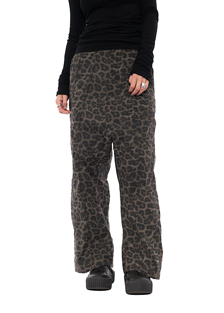 LEOPARD PRINT DROP CROTCH TROUSER