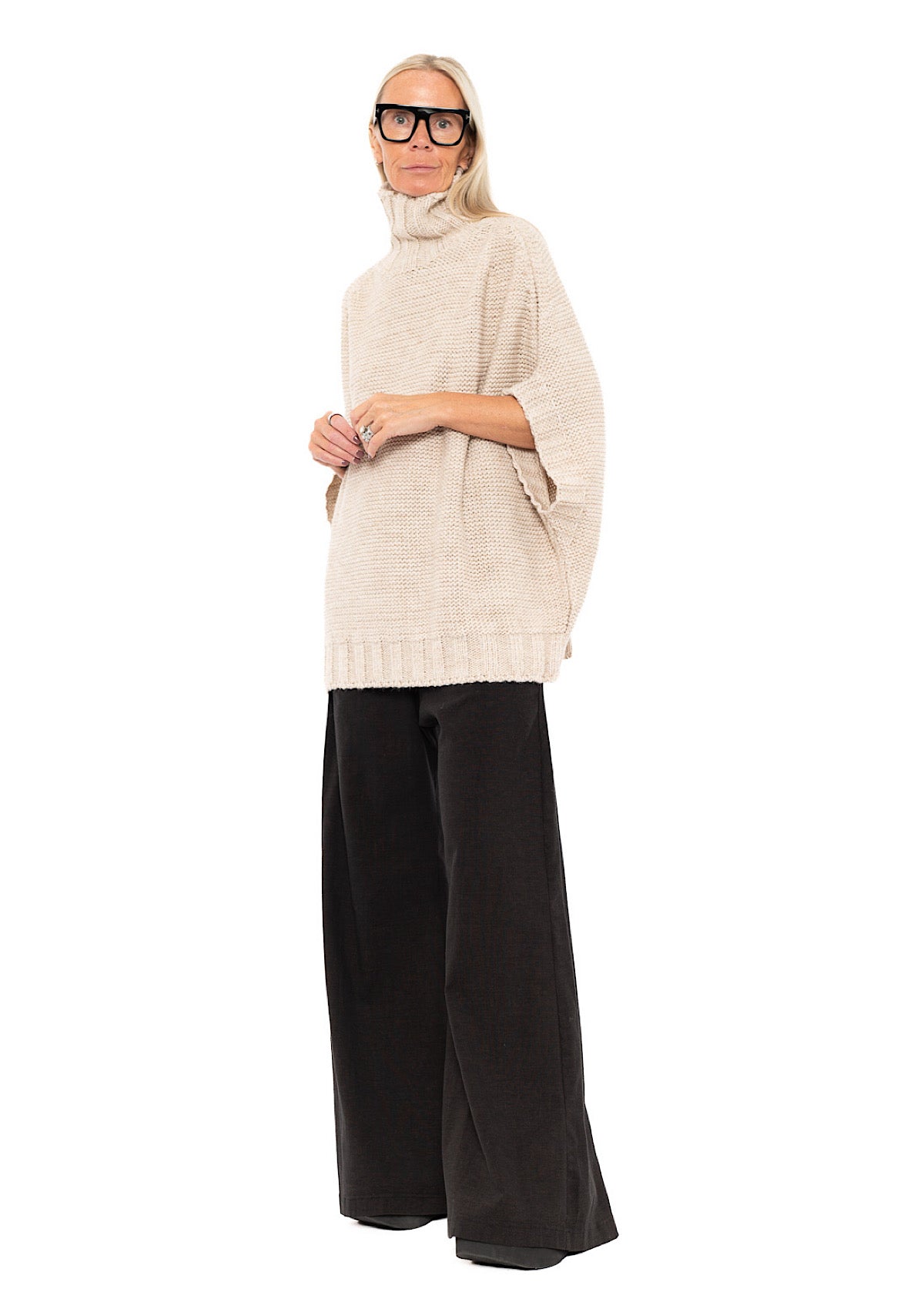HIGH NECK KNITTED PULLOVER
