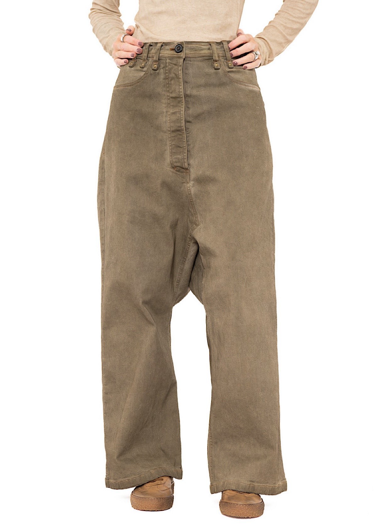 GARMENT-DYED WIDE-LEG DENIM TROUSER