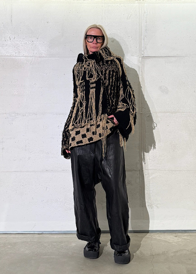 OVERSIZED TAPESTRY KNIT PULLOVER
