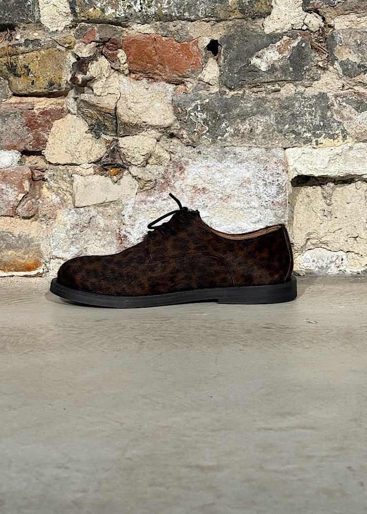 LEO HAIRCALF LACE-UP SHOE