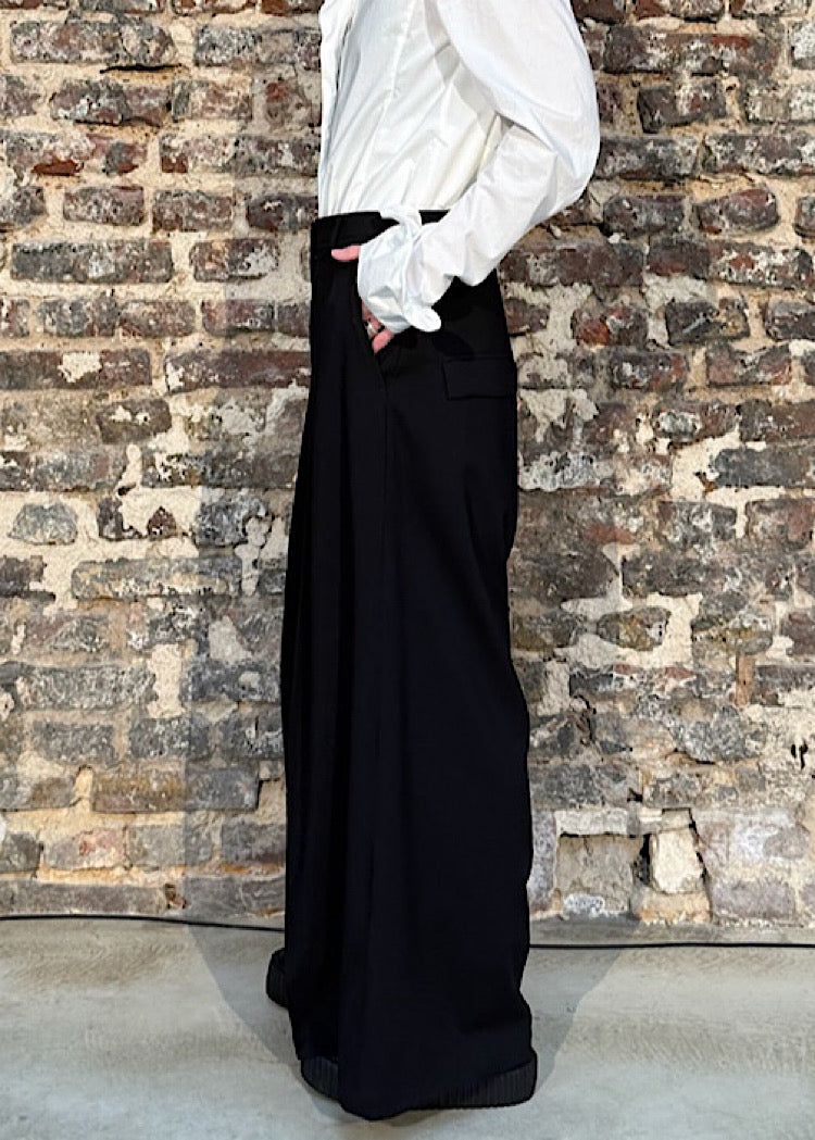CL SIGNATURE WIDE-LEG TAILORED TROUSER