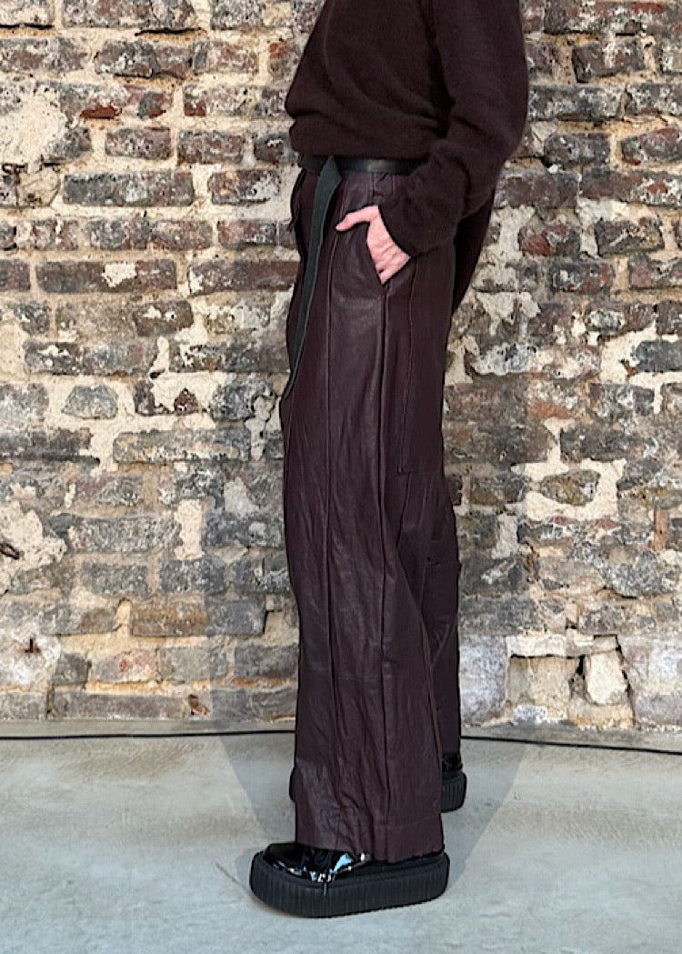 WIDE-LEG LEATHER TROUSER