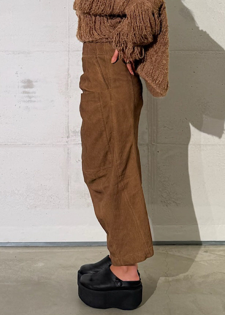 TAPERED STRETCH-TWILL SKIRT
