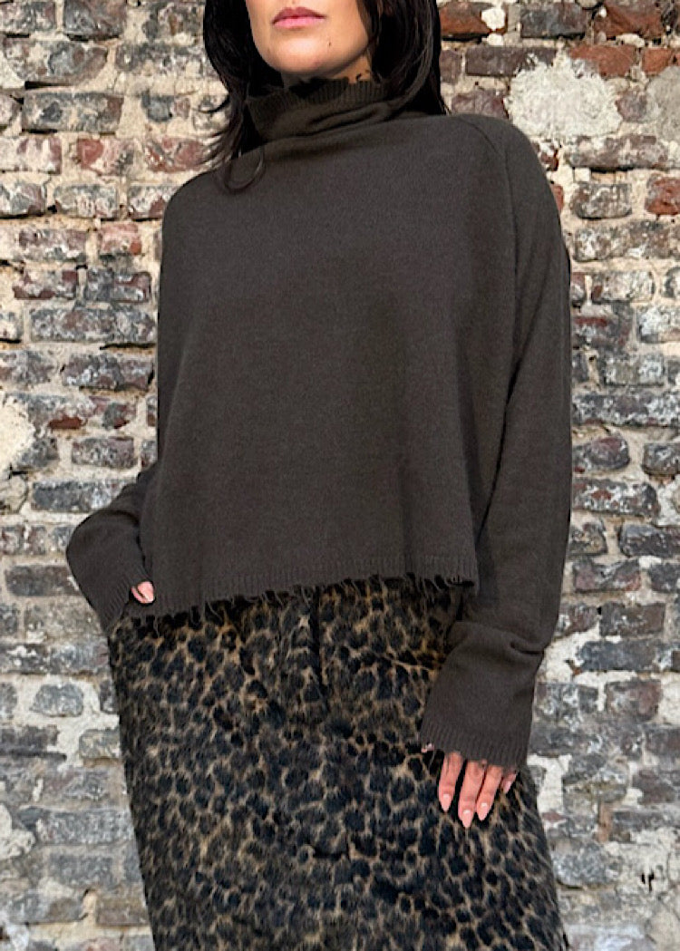 DISTRESSED-EDGE FUNNEL NECK PULLOVER