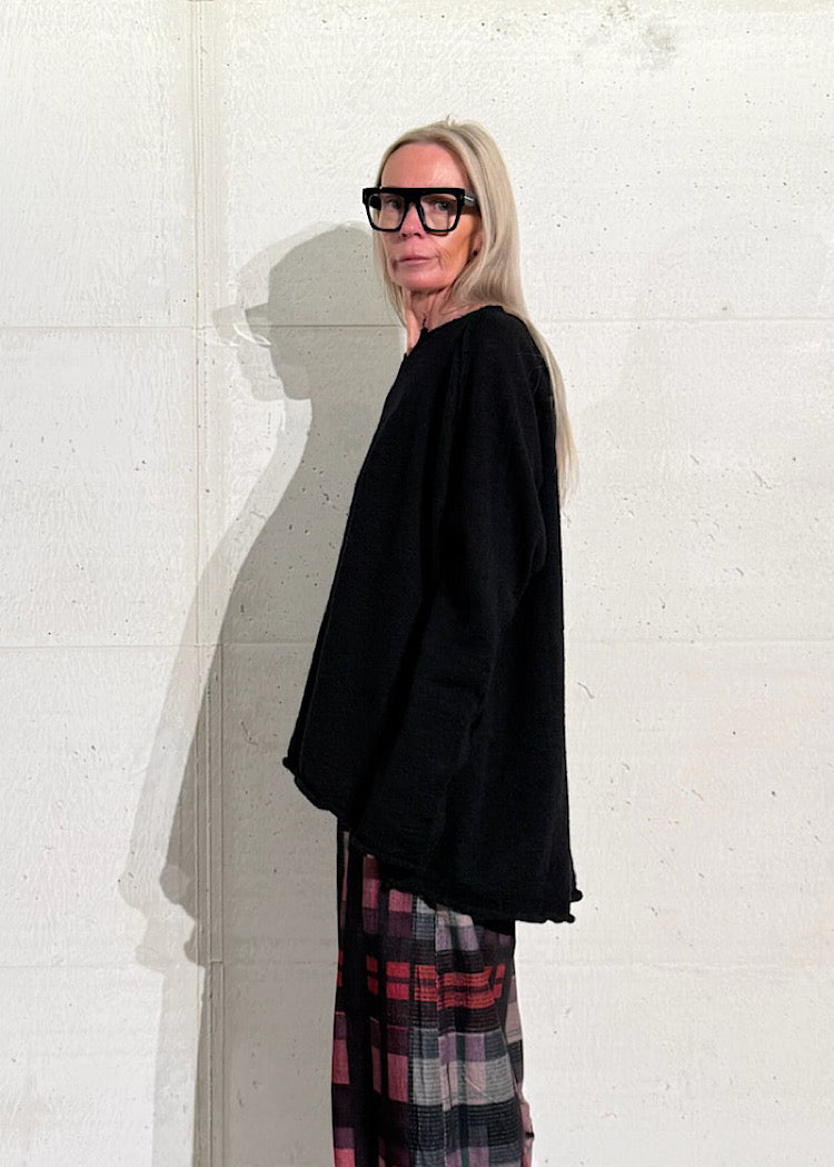 House Of Valerie style 3890702