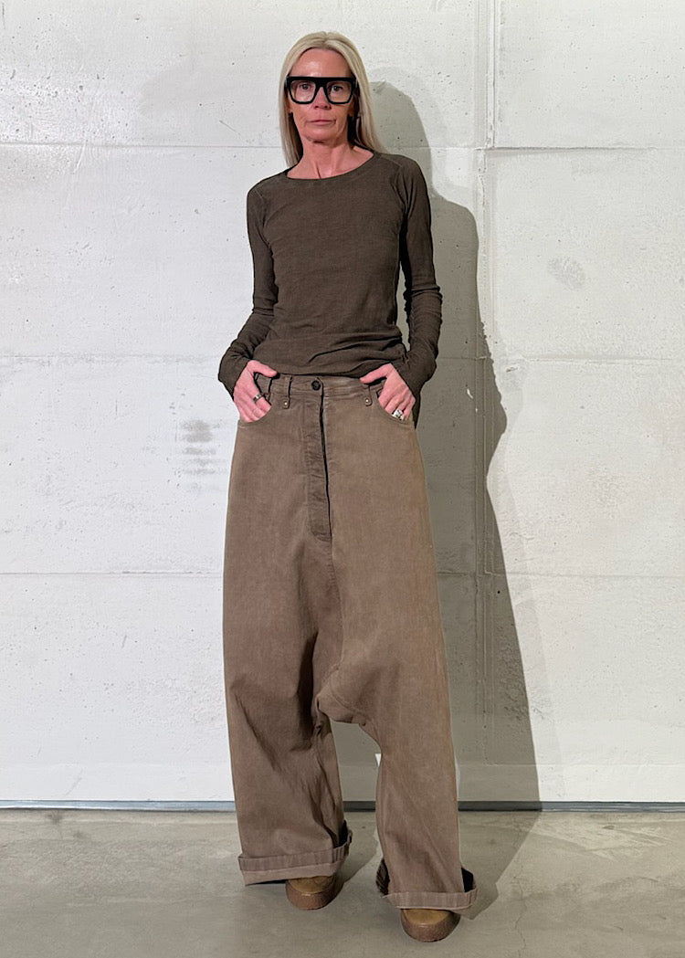 OVERSIZED DROP-CROTCH DENIM TROUSER