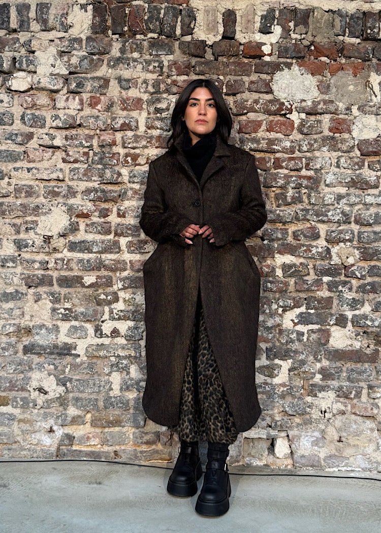 CL SCULPTED LONG-HAIR WOOL COAT