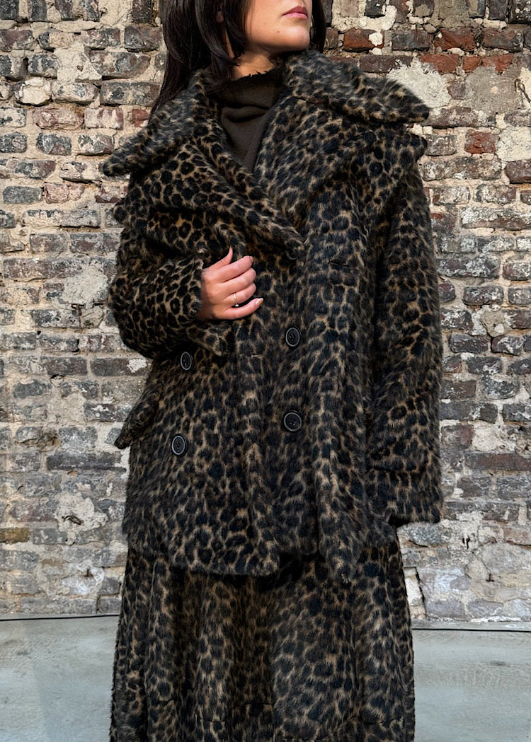 DOUBLE-BREASTED FAUX FUR LEO JACKET
