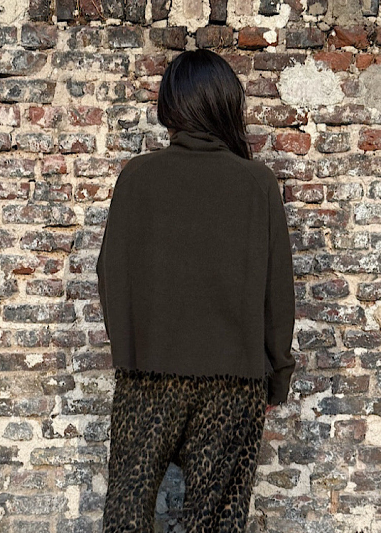 DISTRESSED-EDGE FUNNEL NECK PULLOVER