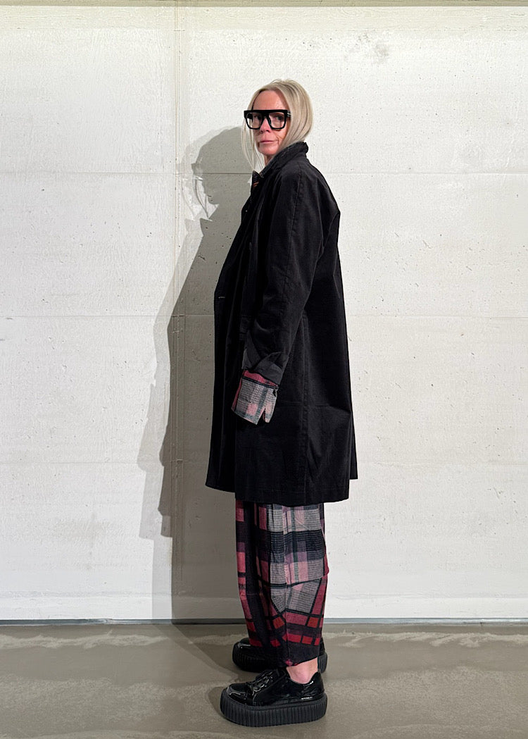 CL DOUBLE-BREASTED STRETCH-VELVET COAT