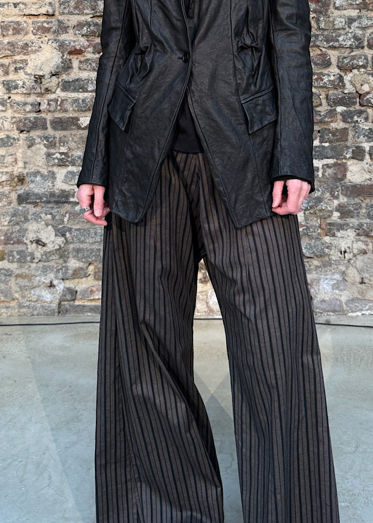 FLARED STRIPE STRETCH TROUSER