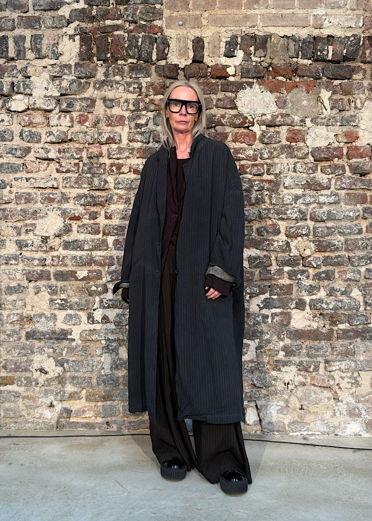 OVERSIZED VISCOSE-SILK COAT