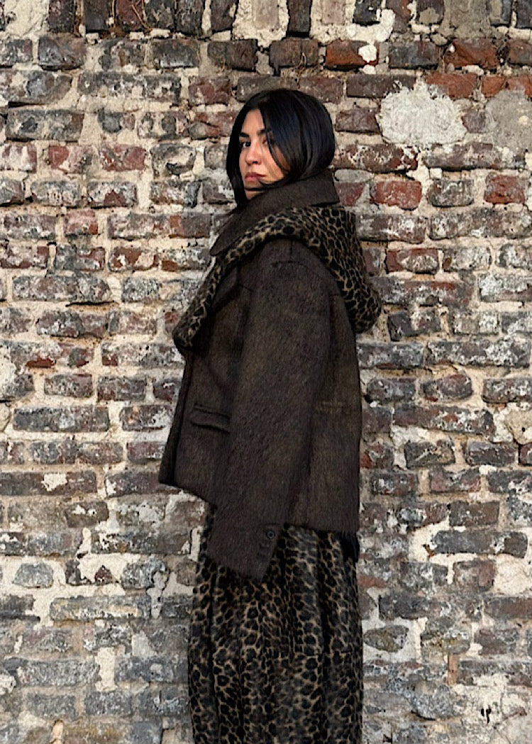 CL OVERSIZED LONG-HAIR WOOL JACKET WITH DETACHABLE LEOPARD COLLAR