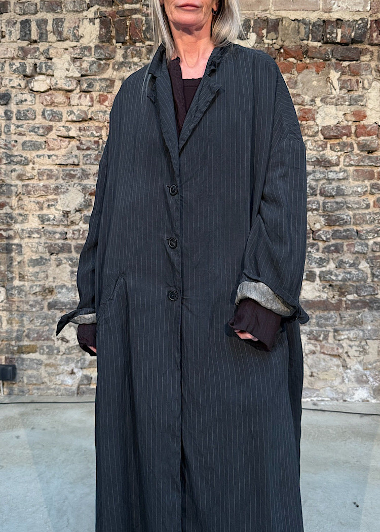 OVERSIZED VISCOSE-SILK COAT