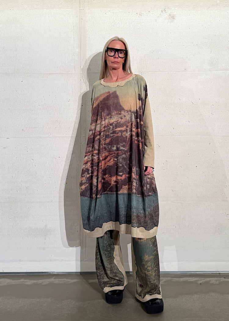 CL LANDSCAPE PRINT BALLOON DRESS