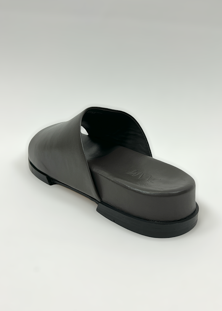 JVAM JORDAN SANDAL